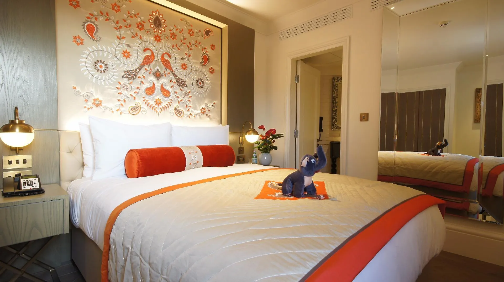 The Lalit London Hotel