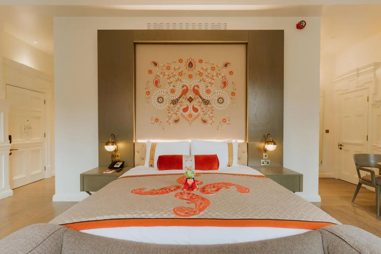 The Lalit London Hotel 5*,