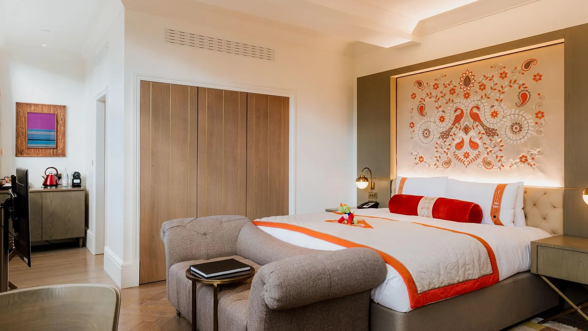 The Lalit London Hotel 5*,