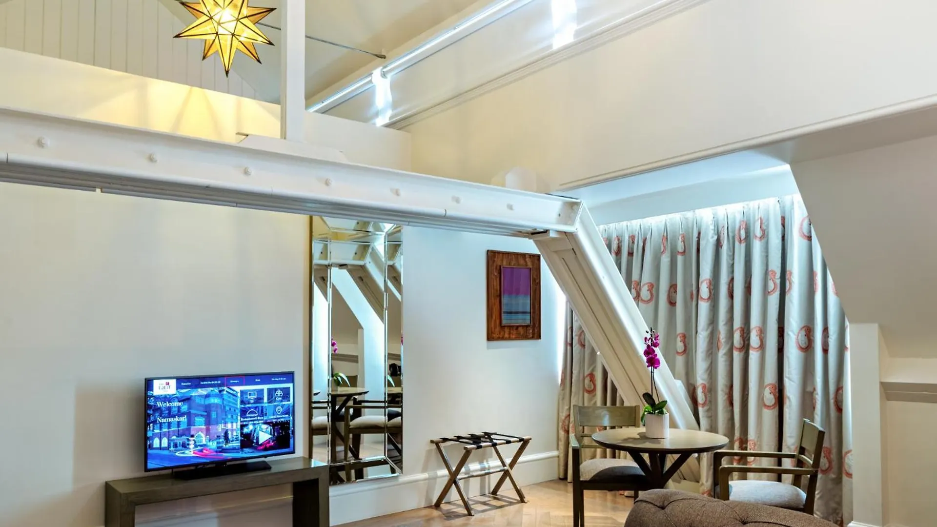 The Lalit London Hotel 5*,  United Kingdom