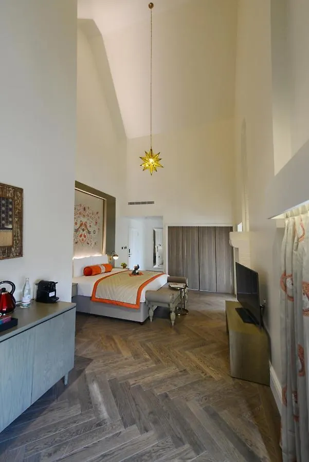 *****  The Lalit London Hotel United Kingdom